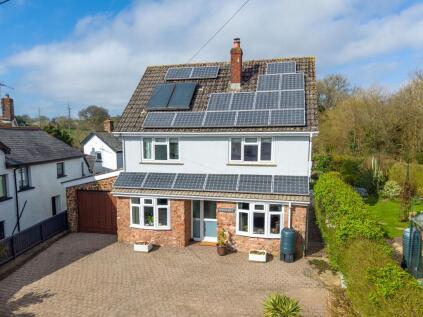 Cheriton Fitzpaine, Crediton, EX17