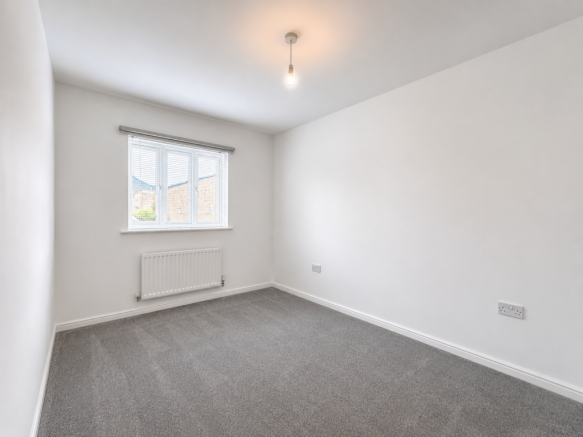 2 bed Semi-Detached Bungalow for sale Image 4