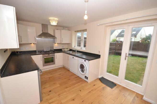 Kitchen/Dining Area