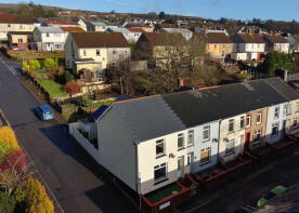 1, Coed Eithen Terrace, Pontypool NP4 9LQ