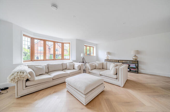 33-681b69a6641a3-...