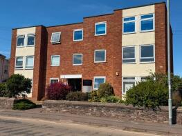 4, 218 Greenway Court, Greenway Road, Taunton TA2 6LH