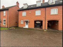8, Holloway Avenue, Bourne PE10 0DG