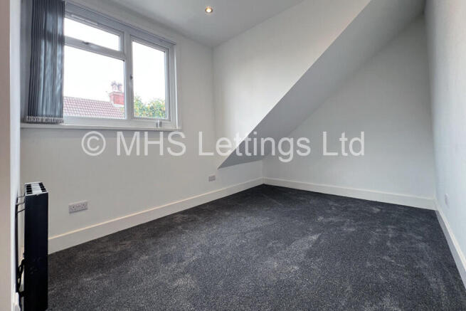3 bed Detached to rent Image 9