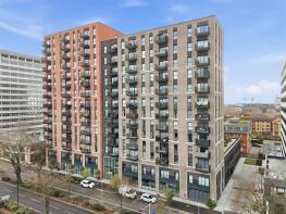 Flat 143, 27, Victoria Avenue, Southend-on-sea SS2 6AL