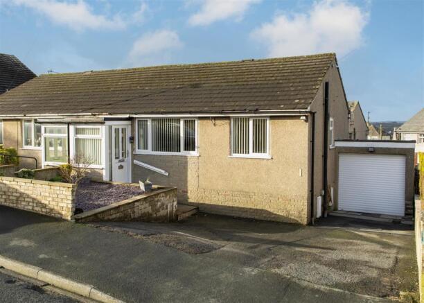 4 Lakeber Avenue
