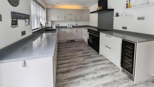 pbox-kitchen-327599.jpg