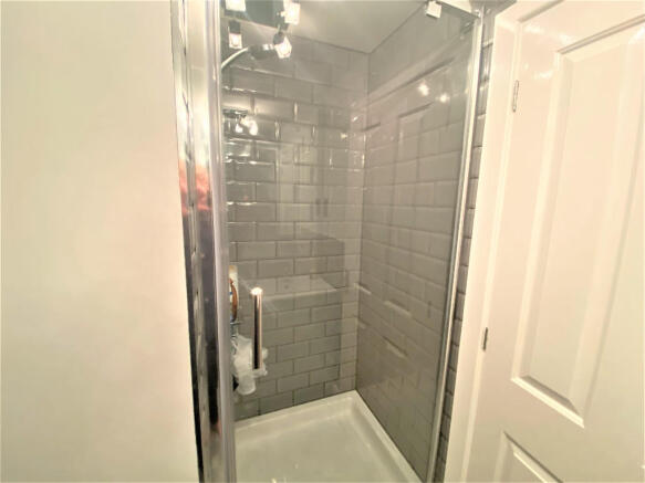 Photo 32