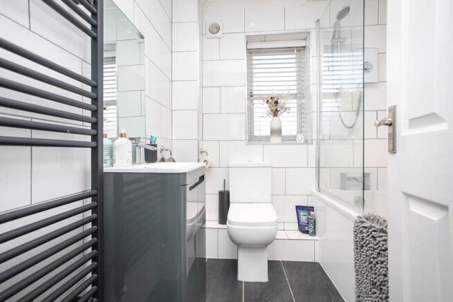 Bathroom / Shower Room / WC
