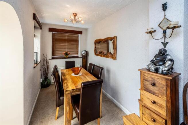 3 bed House for sale Image 9