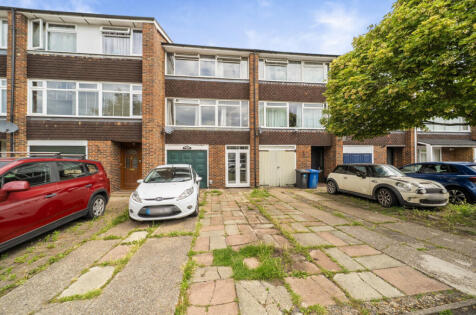Black Horse Close, Windsor, Berkshire