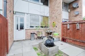 2, Somerscales Walk, Leicester LE4 6DY
