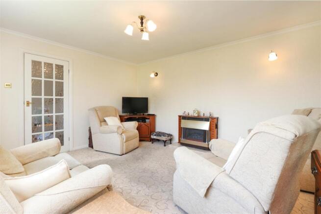 Living Room2.jpg