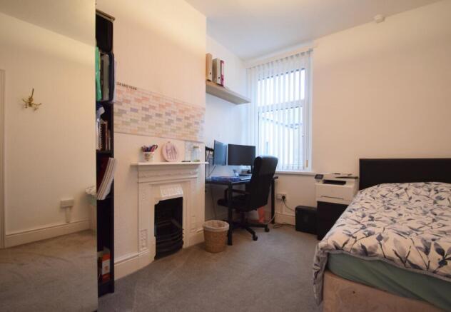 Photo 13