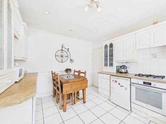 2 bed Bungalow for sale Image 11