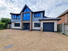 26, Cliffe Road, New Milton BH25 7PB