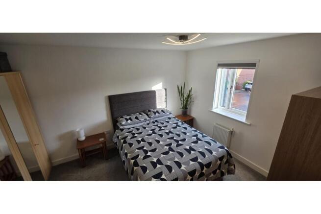4 bed Detached for sale Image 11