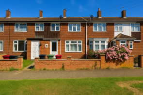 17, Aldridge Road, Slough SL2 1TJ
