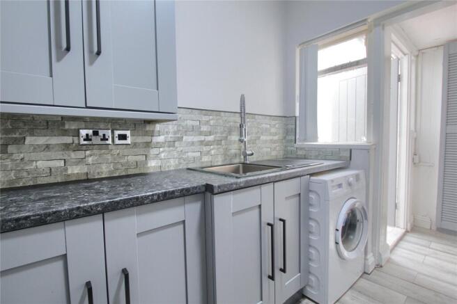 3 bed Bungalow for sale Image 4