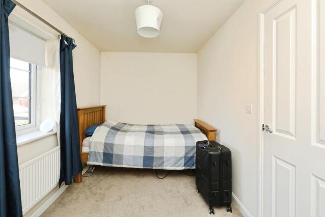 2 bed Semi-Detached for sale Image 6