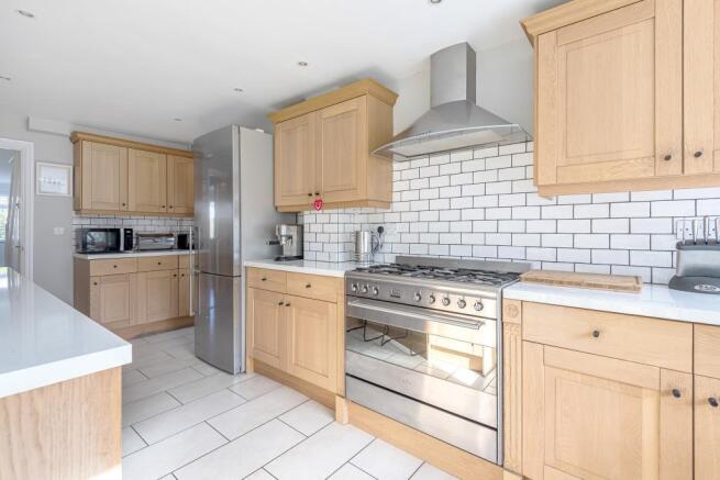 Kitchen / Breakfast Room