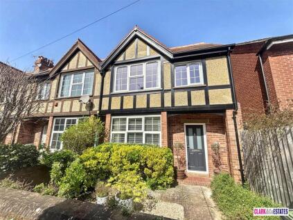 Majorfield Road, Topsham