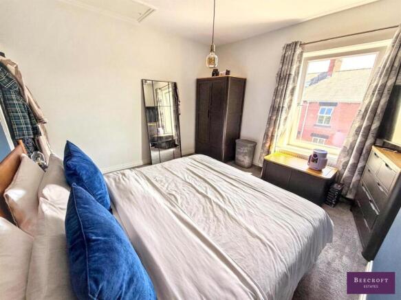 2 bed Terraced for sale Image 6