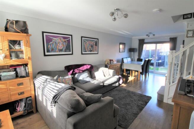 Lounge/Dining Room