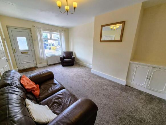 Woodside View, Leeds photo 4