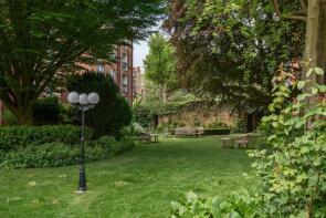 75, Ashworth Mansions, Grantully Road, London W9 1LN