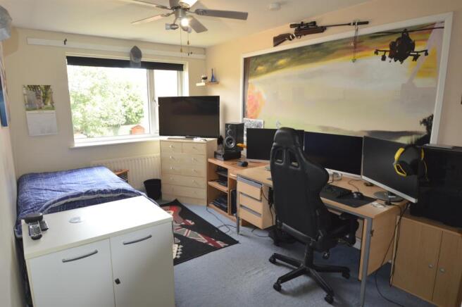 Photo 8