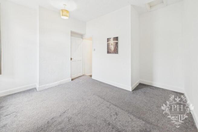 2 bed Terraced for sale Image 6
