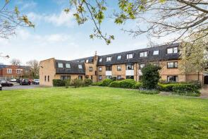 35, 145 Woodbridge House, Mornington Road, London E11 3DZ