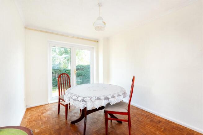 Sitting/Dining Room