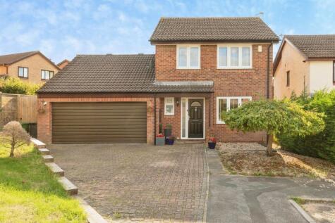 Brackenbury Drive, Stoke Gifford, BRISTOL