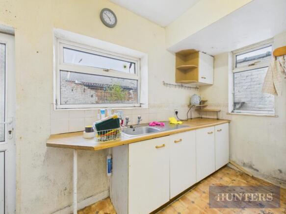 5 bed Terraced for sale Image 11