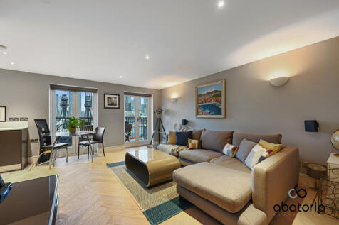 Kingsbridge Court, 1 Dockers Tanner Road, Docklands, London, E14