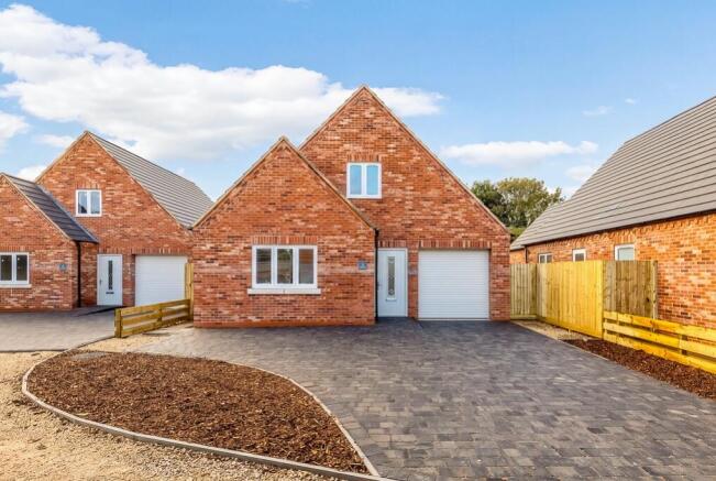 Walnut Close Plot 4 & 5 (Fishtoft)-8