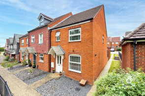 14, Blackbird Place, Bracknell RG12 8BQ