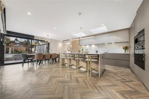 Brackendene, Dartford, Kent, DA2