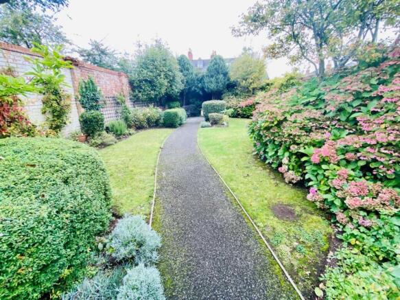 Garden.jpg