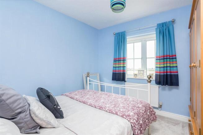 28 Millfield Close-15.jpg