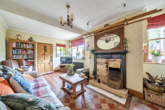 2 bed Semi-Detached for sale Image 4
