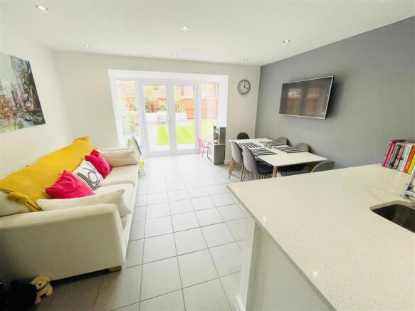 Open Plan Kitchen / Diner / Living Space