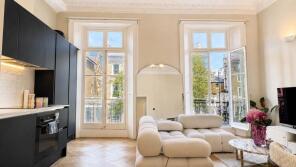 2 4, Redcliffe Gardens, London SW10 9EU