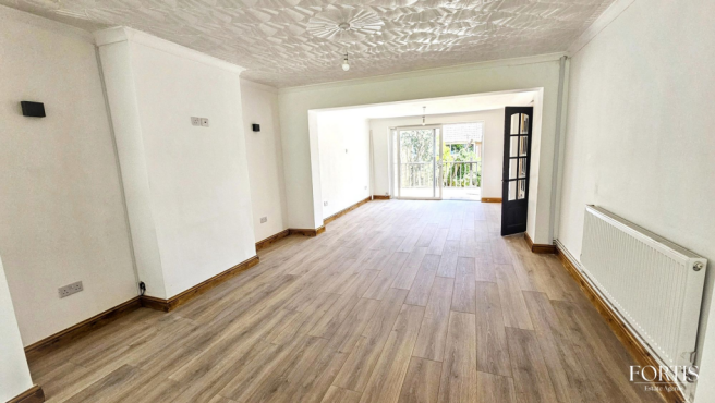 Beechley Drive, Cardiff, CF5 photo 4