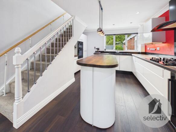 3 bed Detached for sale Image 8
