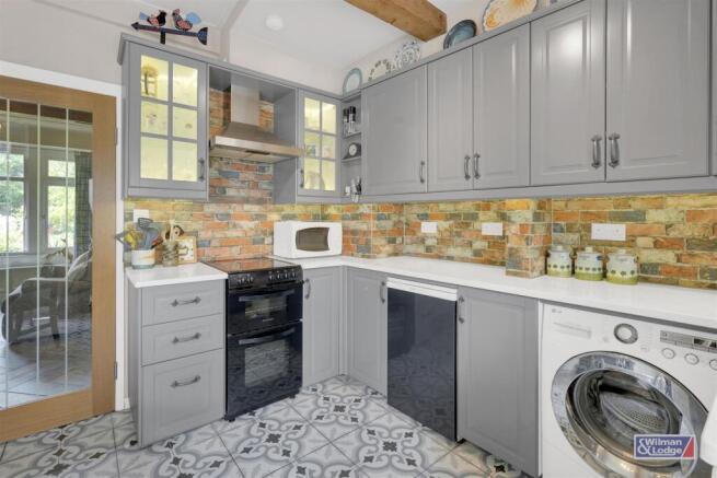 2 bed Cottage for sale Image 6