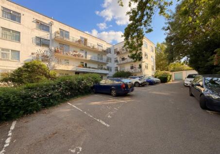 Flat 17 Forest Croft, Taymount Rise, Forest Hill, London, SE23 3UN
