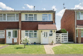 40, Coral Close, Gloucester GL4 0RG